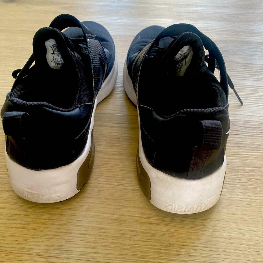 Nike Air Max. Sz. 7.5